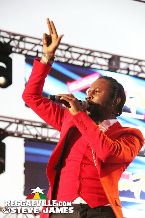 Popcaan feat. Dre Island