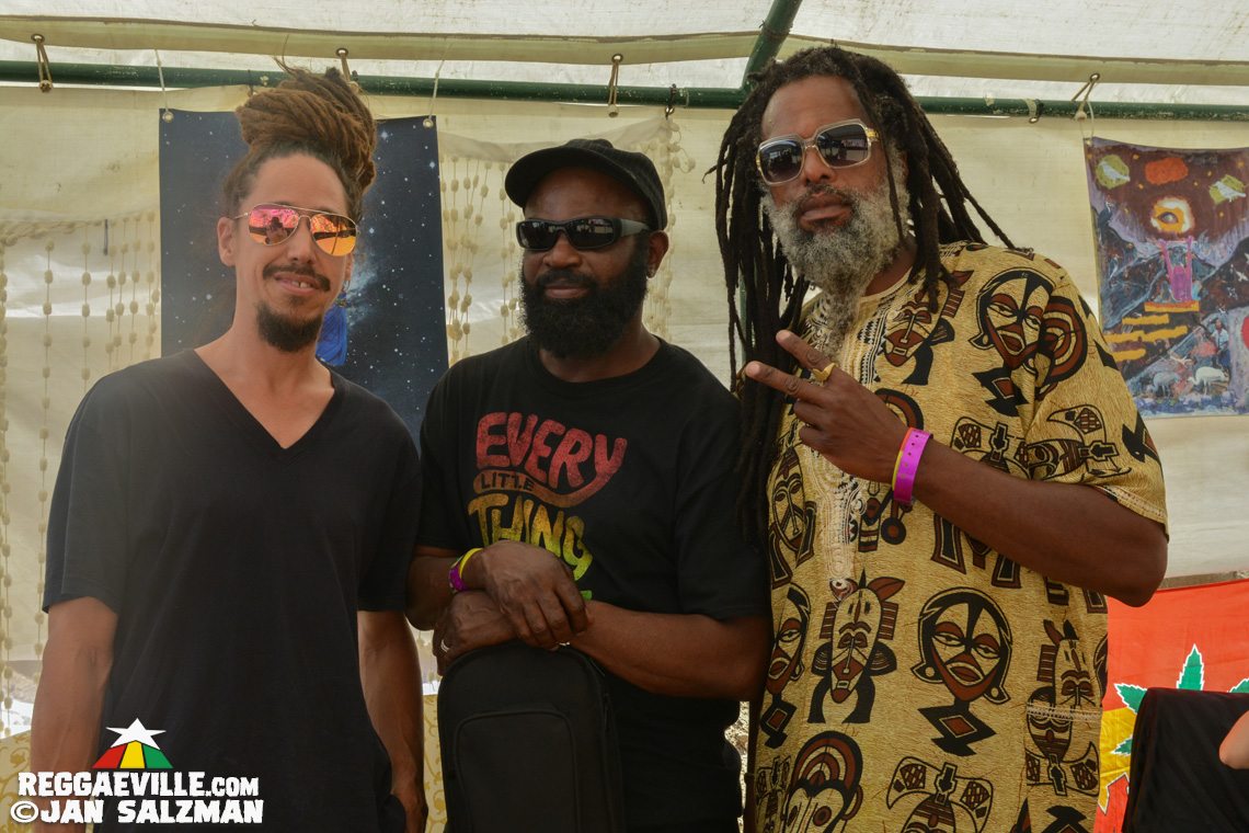Empress Akua, Junior Toots & The Lions