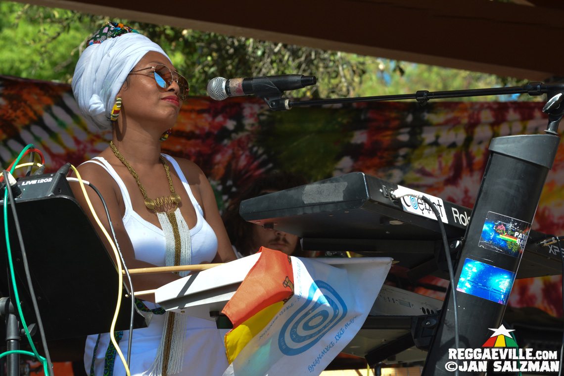Pato Banton, Arise Roots & The Rastafarians