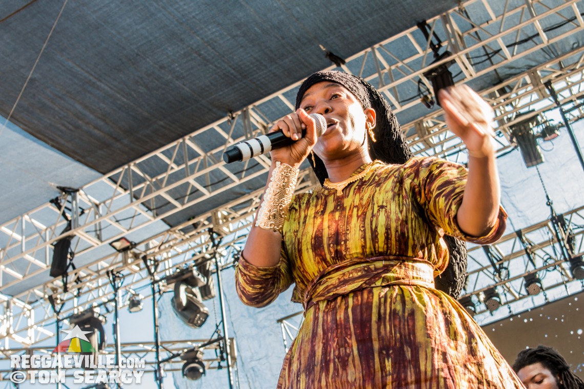 Marla Brown, Dezarie & Mystic Roots Band @ Reggae On The River 2017