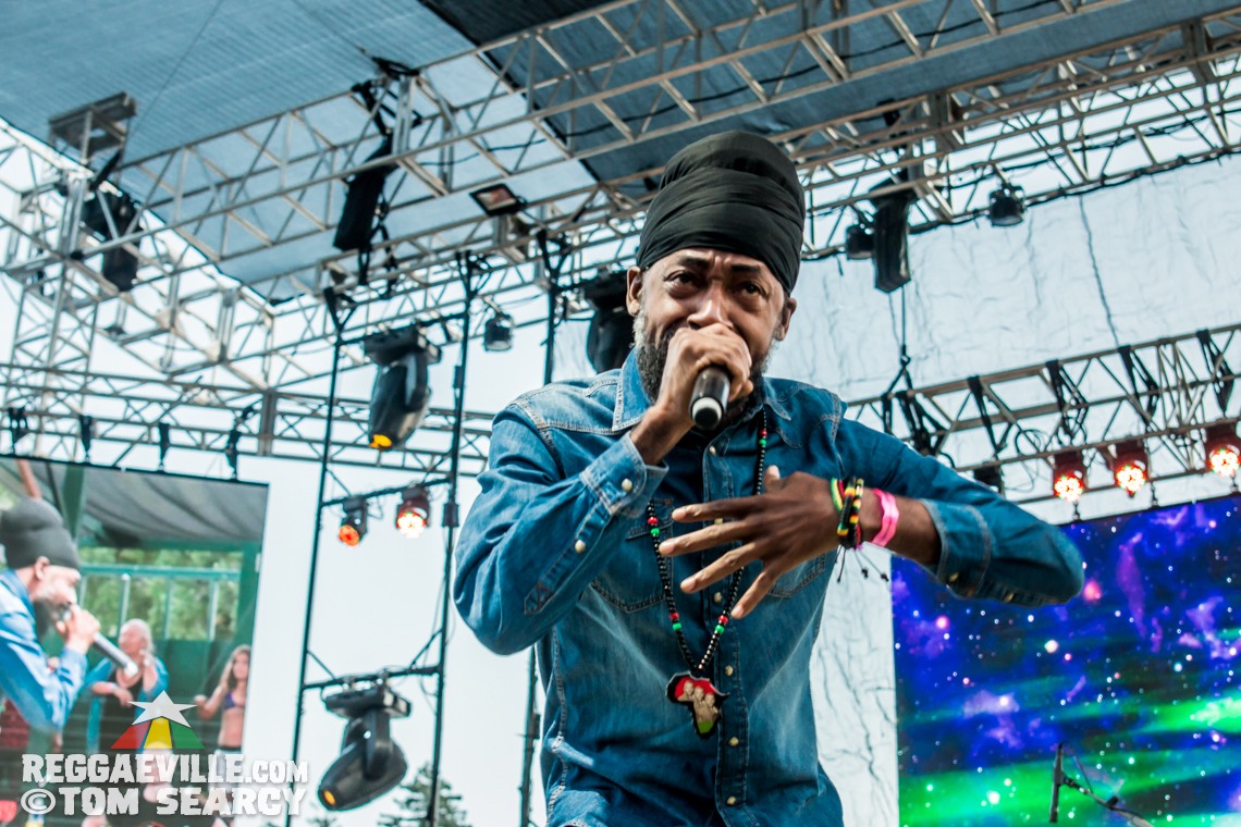 Lutan Fyah, Sly & Robbie feat. Judy Mowatt, Marcia Griffiths & Cherine Anderson @ Reggae On The River 2017