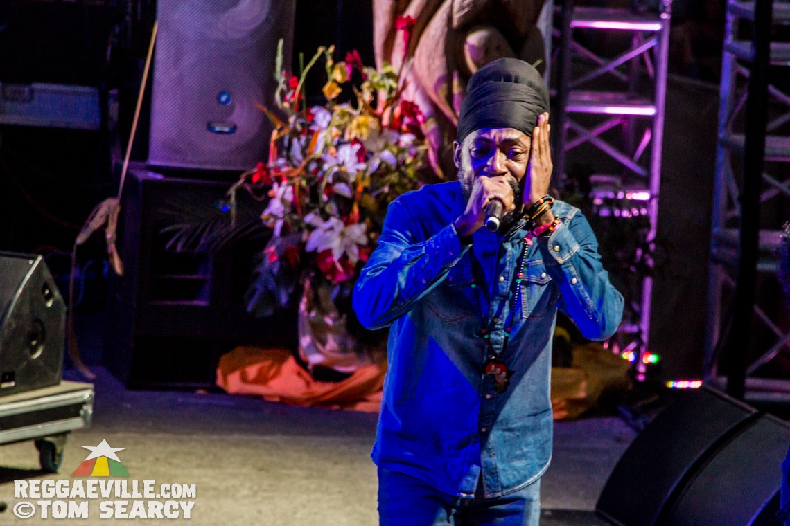 Lutan Fyah, Sly & Robbie feat. Judy Mowatt, Marcia Griffiths & Cherine Anderson @ Reggae On The River 2017
