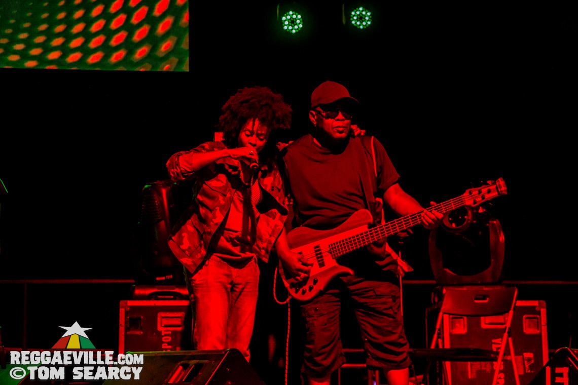 Lutan Fyah, Sly & Robbie feat. Judy Mowatt, Marcia Griffiths & Cherine Anderson @ Reggae On The River 2017