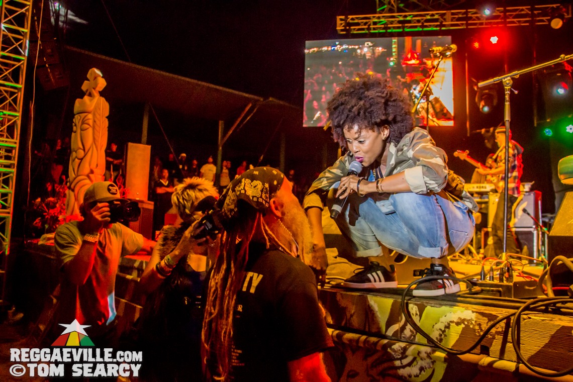 Lutan Fyah, Sly & Robbie feat. Judy Mowatt, Marcia Griffiths & Cherine Anderson @ Reggae On The River 2017