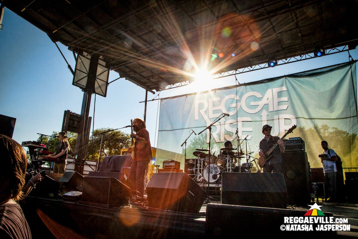 J Boog, Mike Love, Iya Terra & Matisyahu