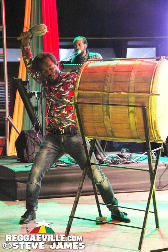 Richie Spice, Mr.Vegas, Keznamdi, Koro Fyah and more...