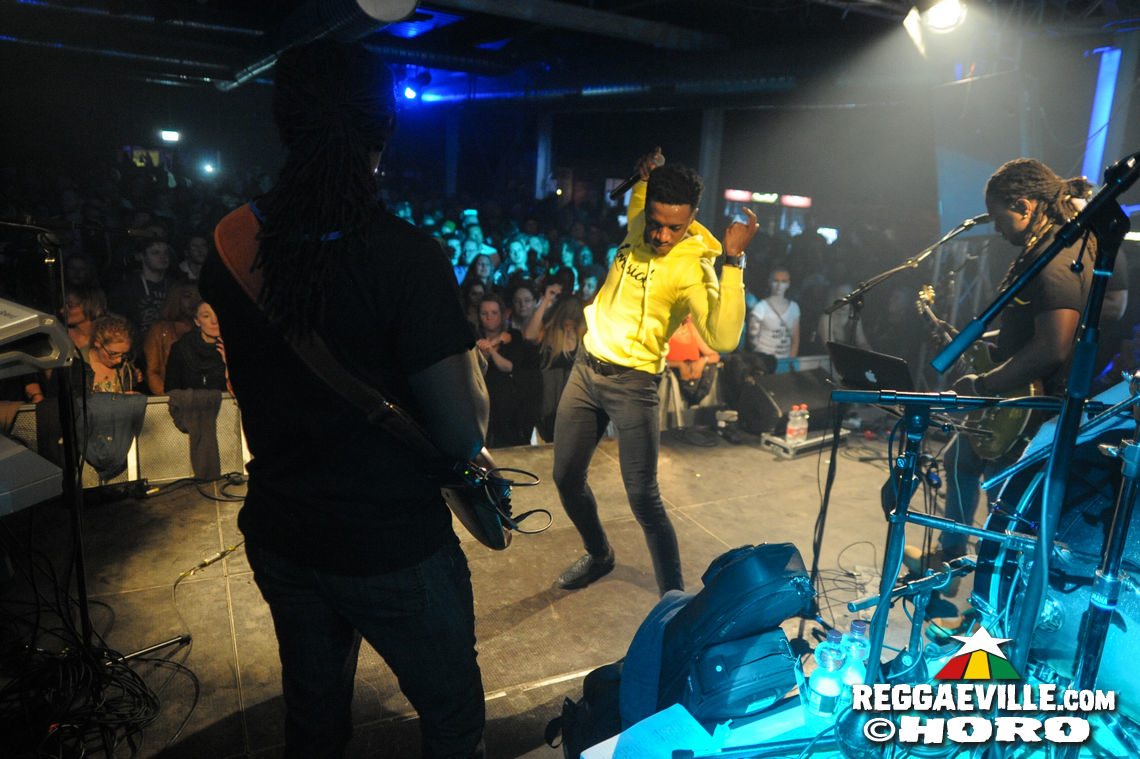 Romain Virgo & Jugglerz