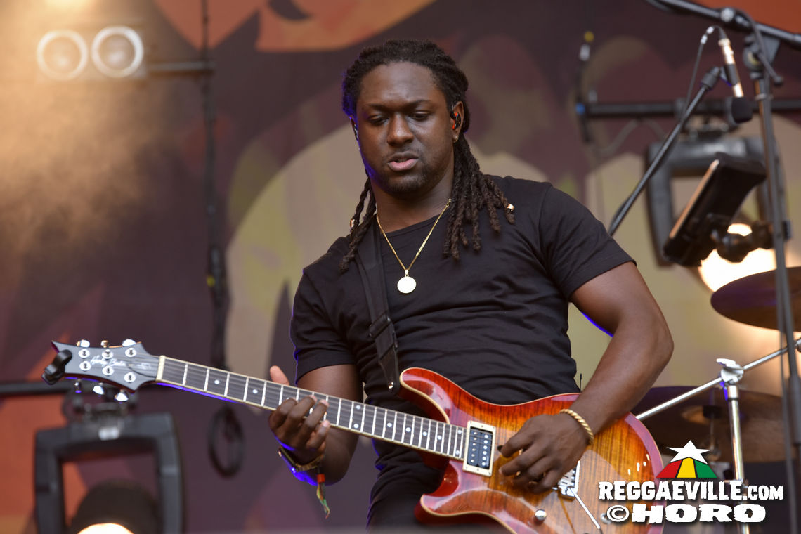 Romain Virgo & Miwata