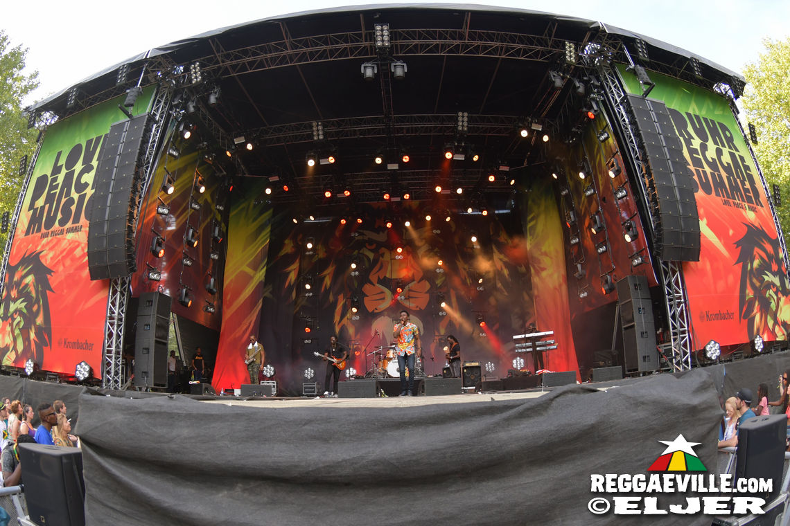 Romain Virgo & Miwata