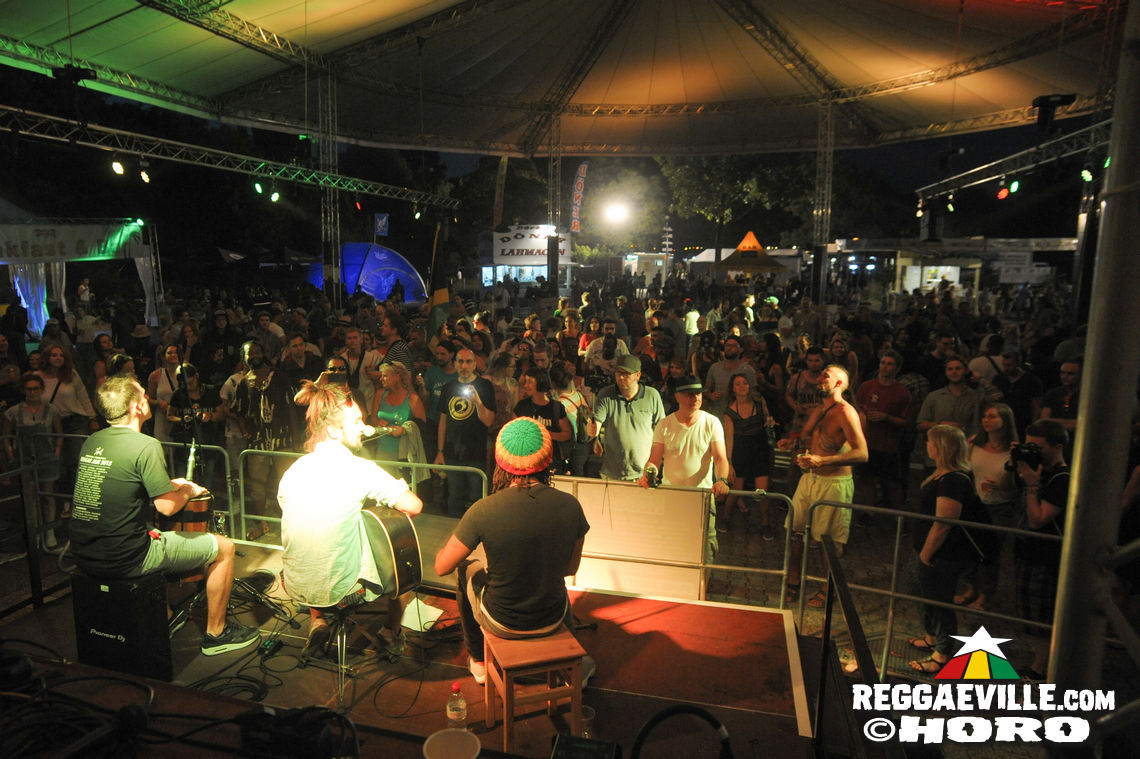 Schwarzpaul, Toke & Exile Di Brave