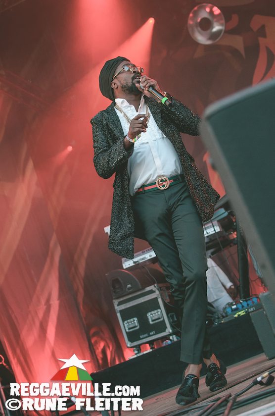 Beenie Man, Miwata, Train To Roots & JinJin