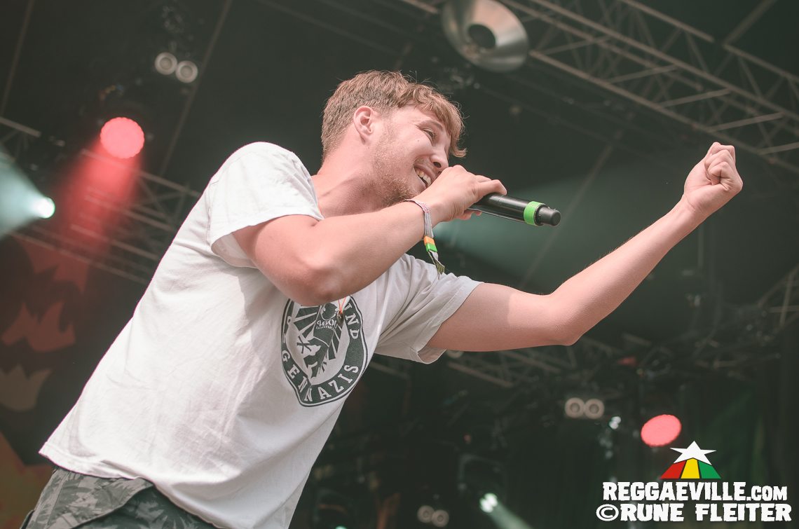 Mono & Nikitaman, Che Sudaka, Macka B & Bootown Shakedown