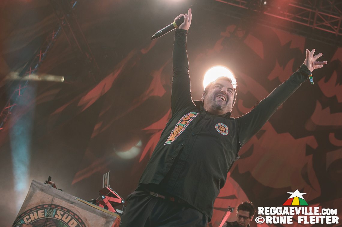 Mono & Nikitaman, Che Sudaka, Macka B & Bootown Shakedown