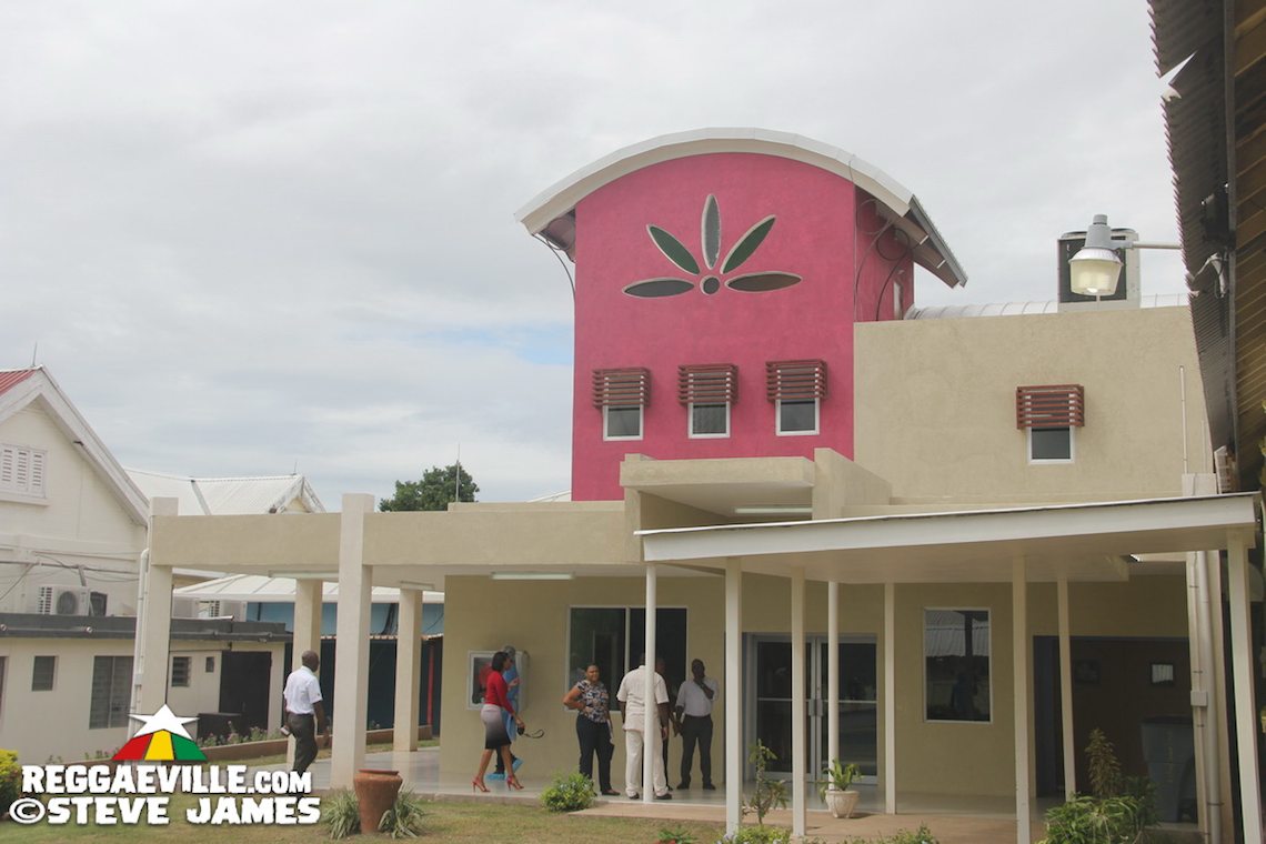 Shaggy, Sting & Wyclef @ Bustamante Hospital for Children in Kingston, Jamaica
