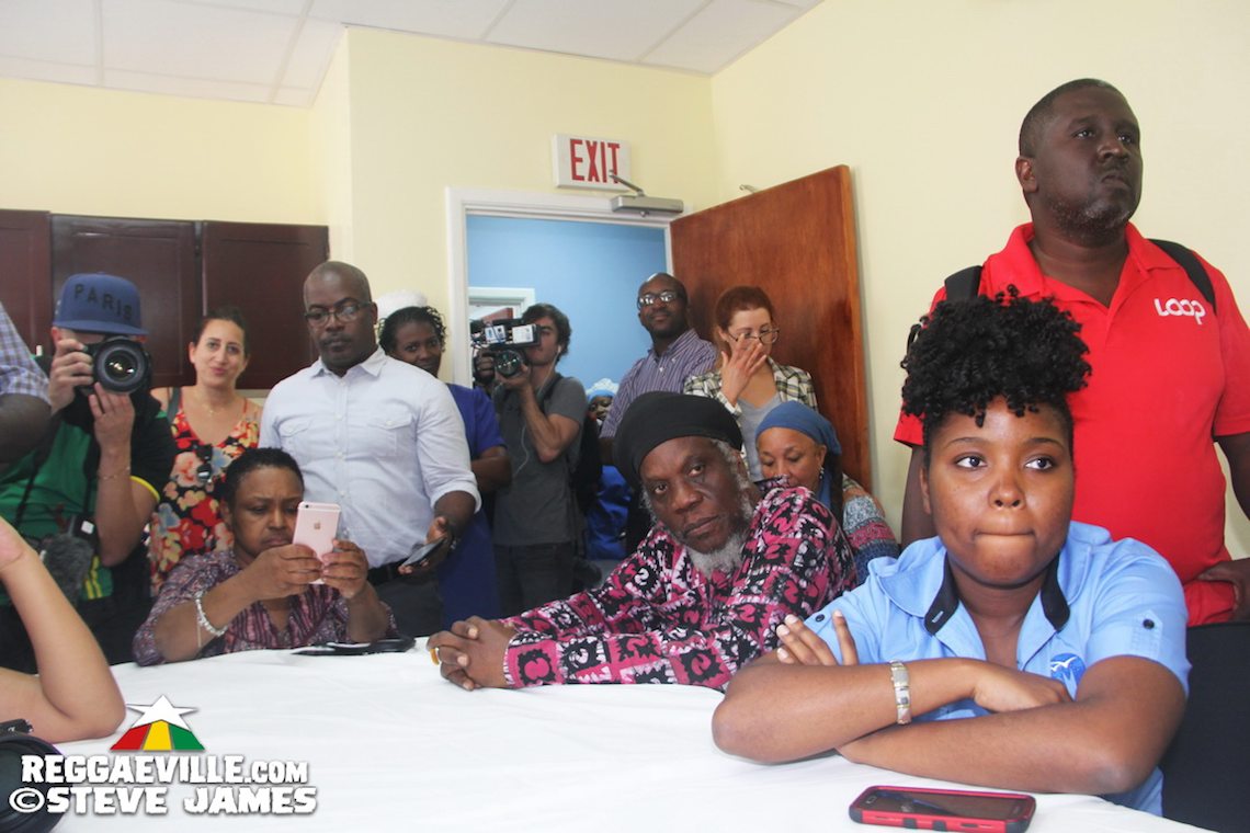 Shaggy, Sting & Wyclef @ Bustamante Hospital for Children in Kingston, Jamaica