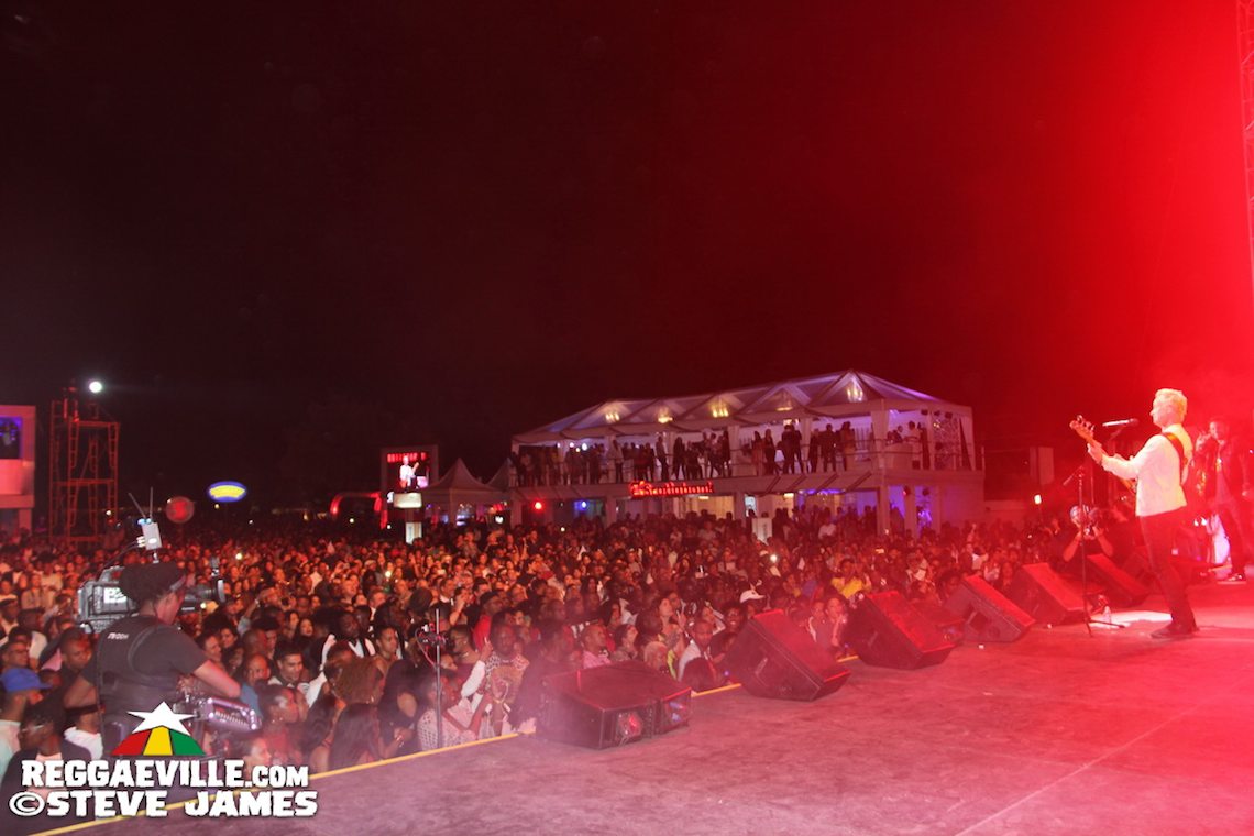 Shaggy, Sting & Wyclef