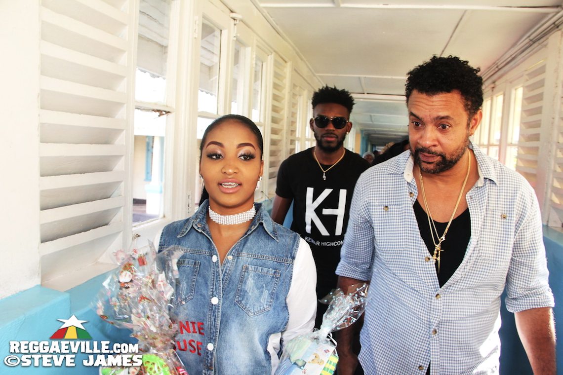 Shaggy & Shenseea @ Shaggy and Friends Christmas Treat @ Bustamante Hospital
