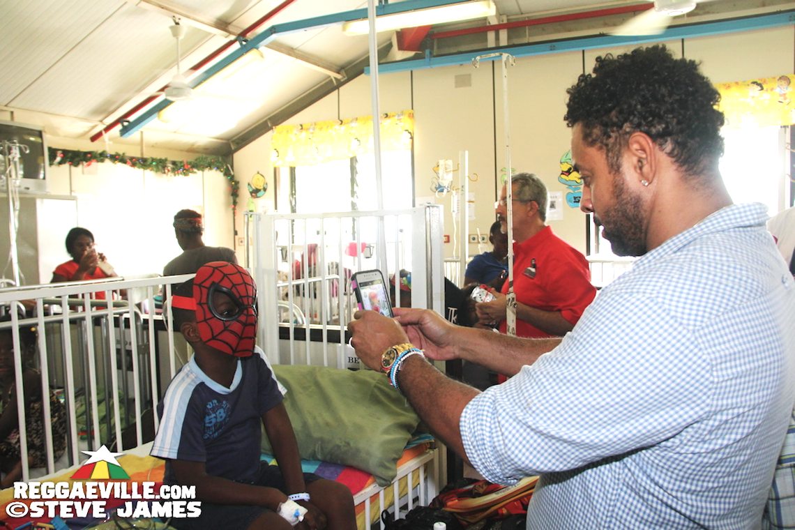 Shaggy & Shenseea @ Shaggy and Friends Christmas Treat @ Bustamante Hospital
