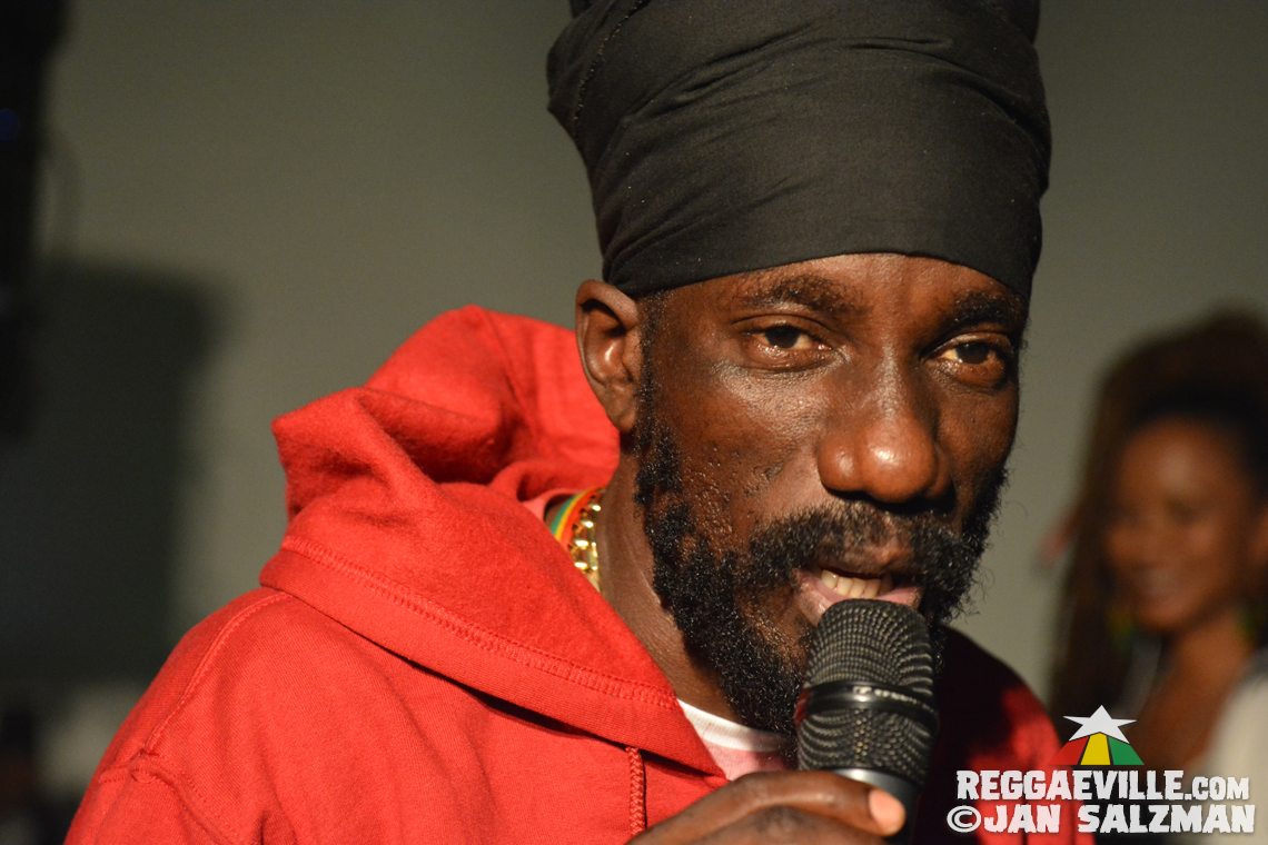 Sizzla, Pressure, Ras Shiloh, Marlon Asher in Los Angeles, CA @ Hitman Coffee Shop