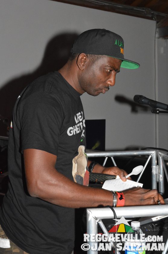 Sizzla, Pressure, Ras Shiloh, Marlon Asher in Los Angeles, CA @ Hitman Coffee Shop