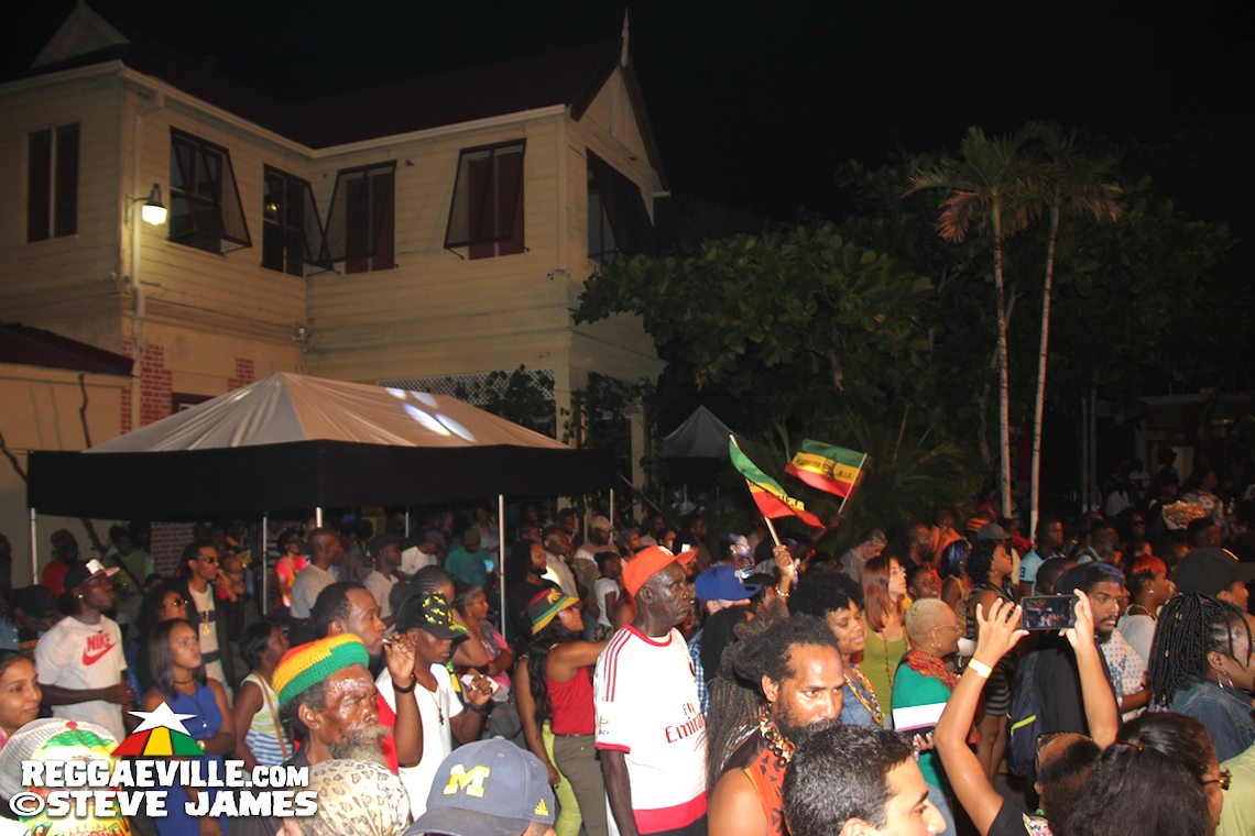 Vibes @ Smile Jamaica Concert 2016