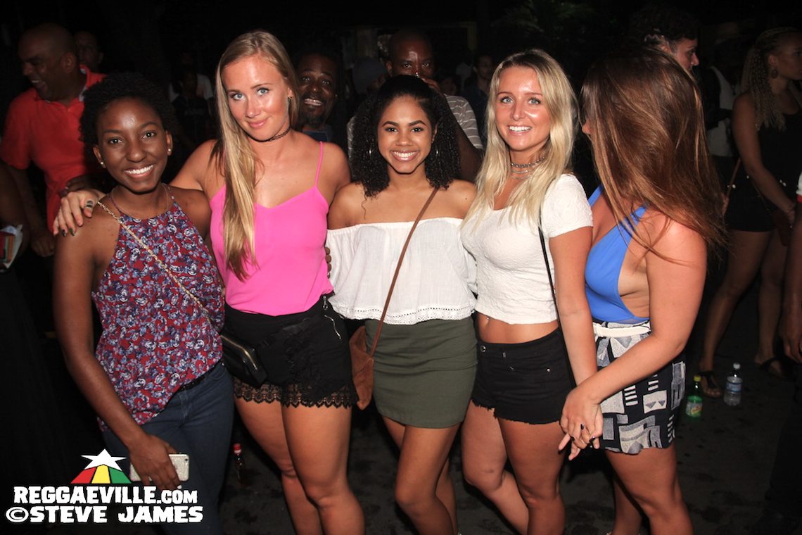 Vibes @ Smile Jamaica Concert 2016