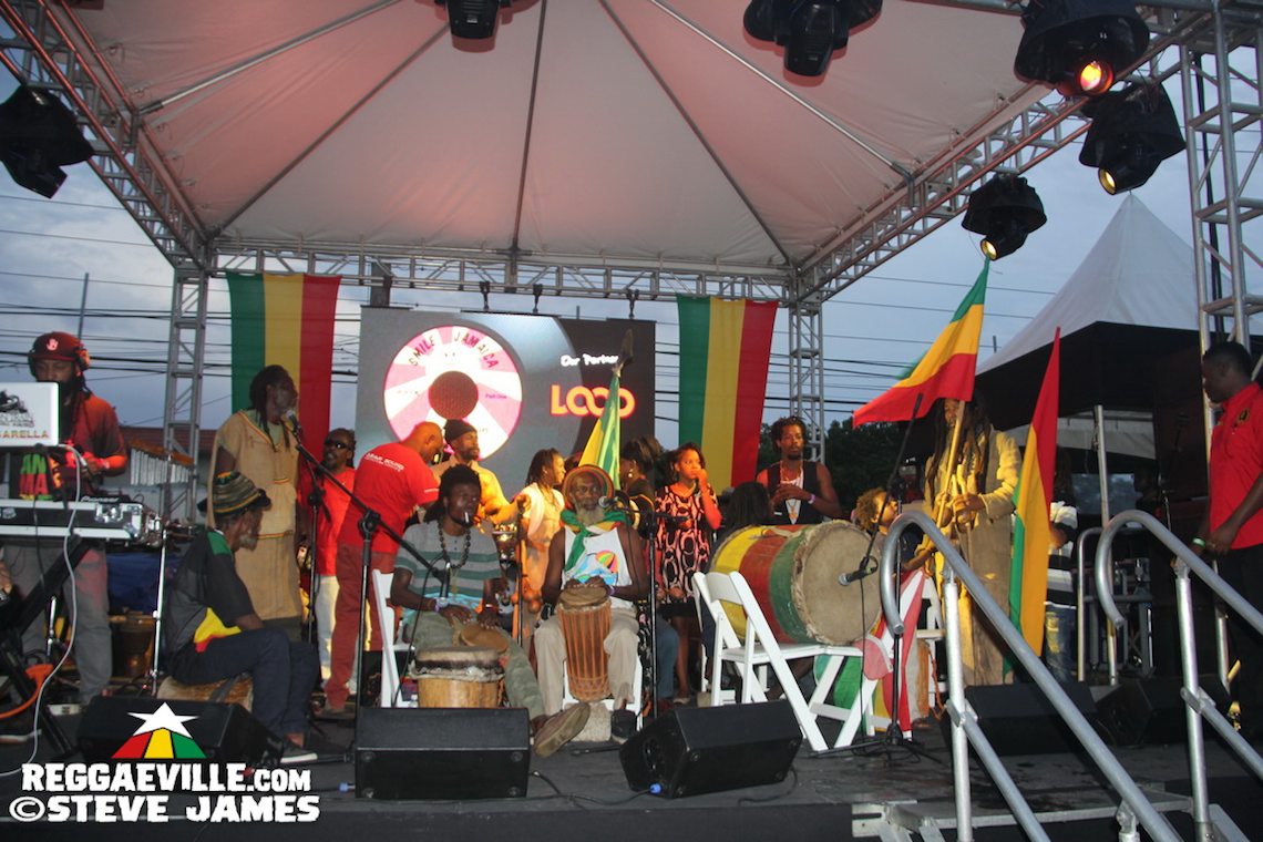 Third World, Chronixx, Jah9 and more... @ Smile Jamaica Concert 2016