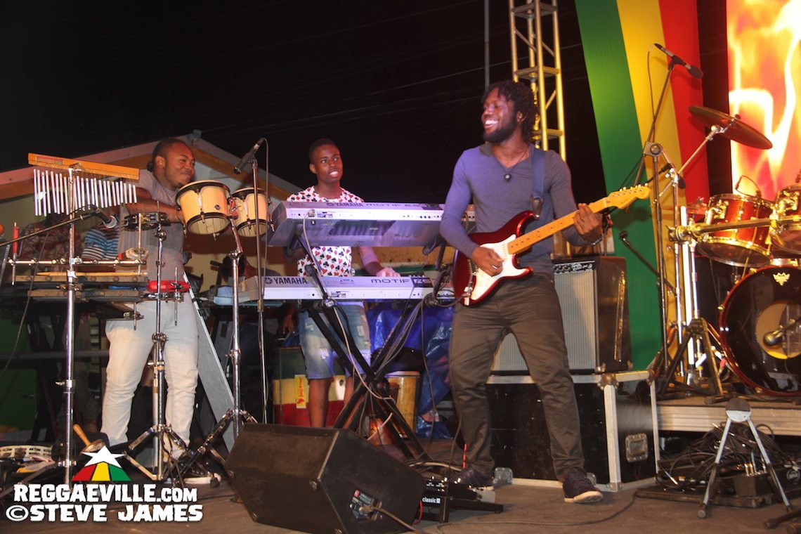 Third World, Chronixx, Jah9 and more... @ Smile Jamaica Concert 2016