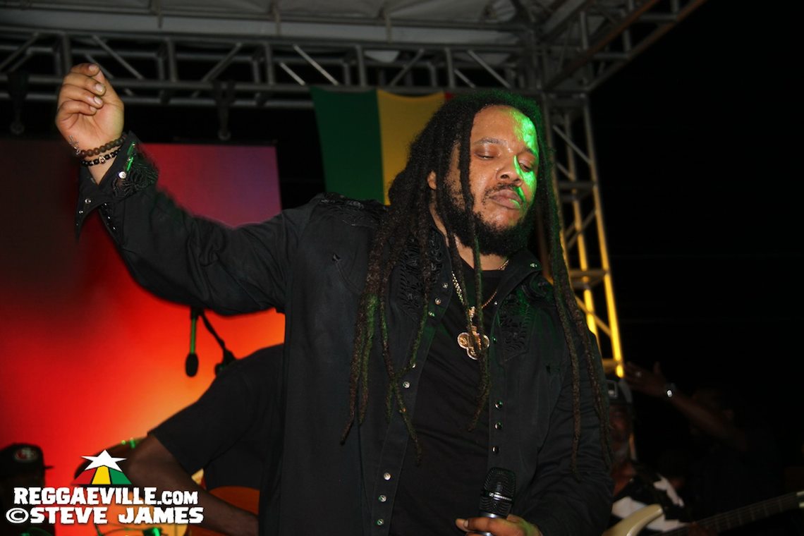 Stephen Marley feat. Ky-Mani & Damian Marley @ Smile Jamaica 2016
