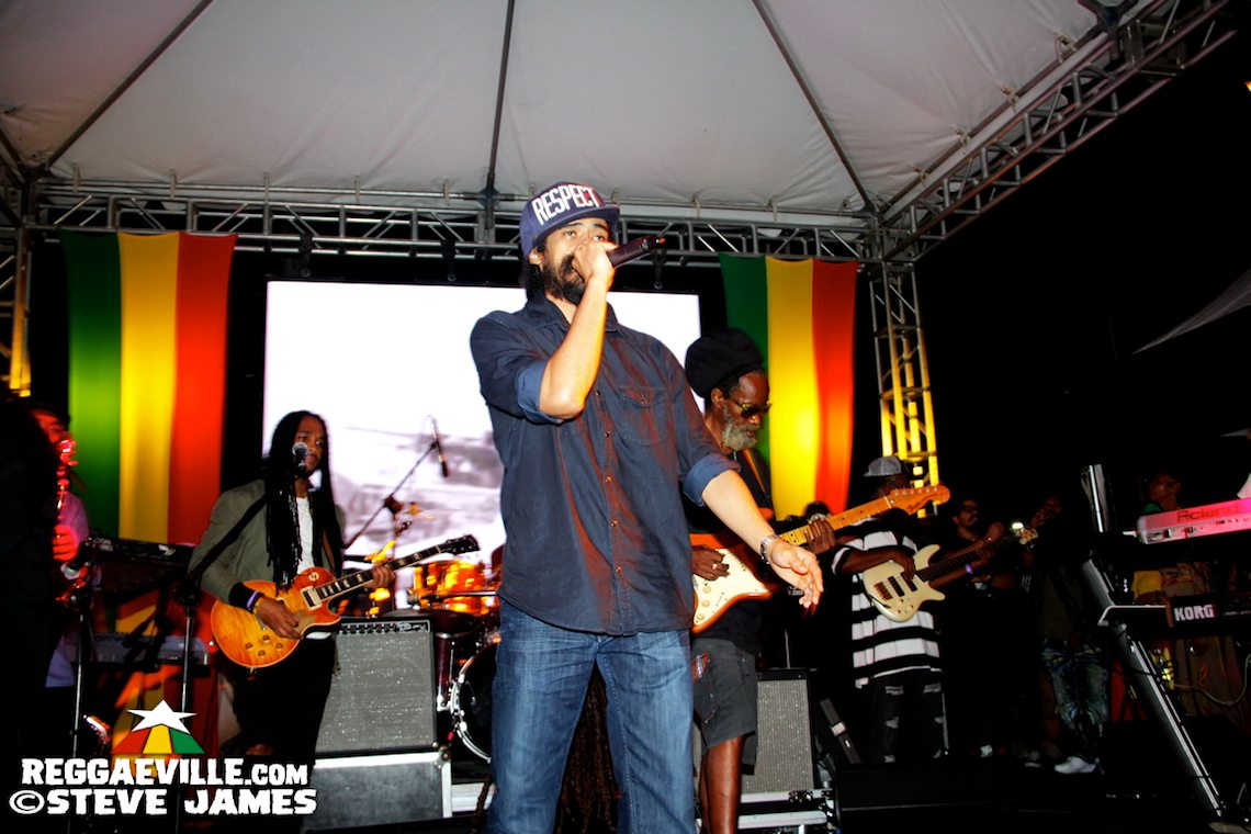 Stephen Marley feat. Ky-Mani & Damian Marley @ Smile Jamaica 2016