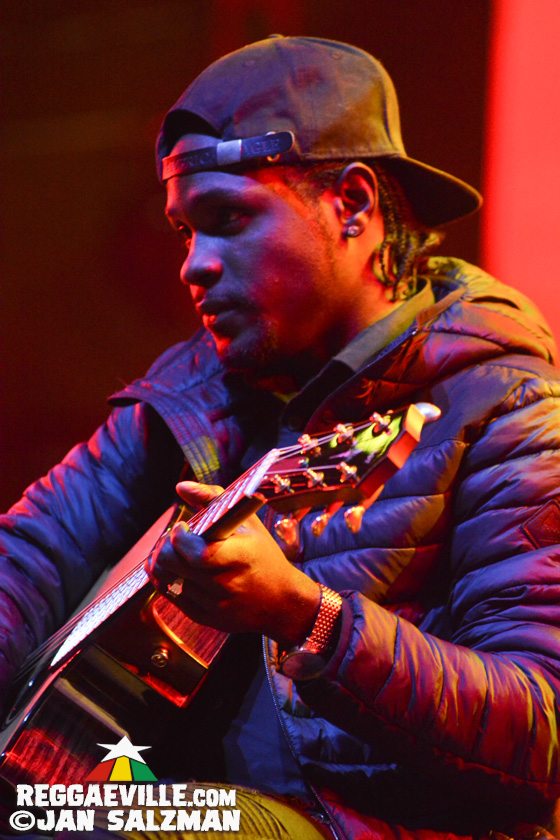 Stephen Marley with Damian & Julian Marley - Acoustic Show