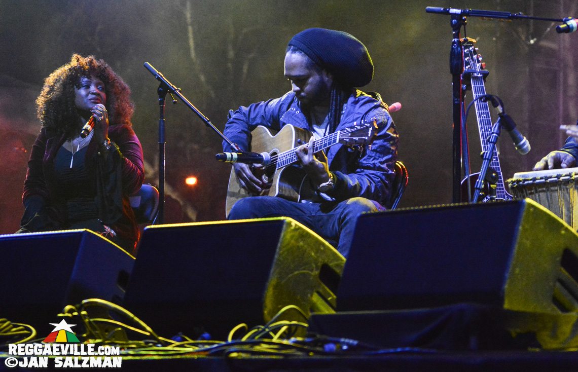 Stephen Marley with Damian & Julian Marley - Acoustic Show