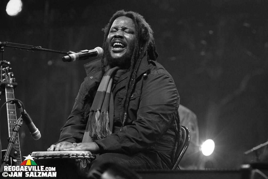 Stephen Marley with Damian & Julian Marley - Acoustic Show