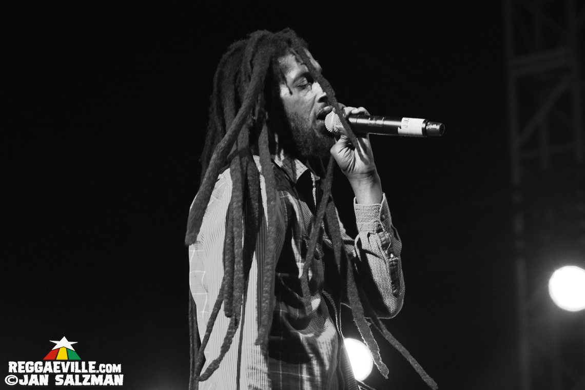 Stephen Marley with Damian & Julian Marley - Acoustic Show