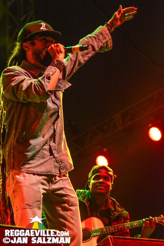 Stephen Marley with Damian & Julian Marley - Acoustic Show