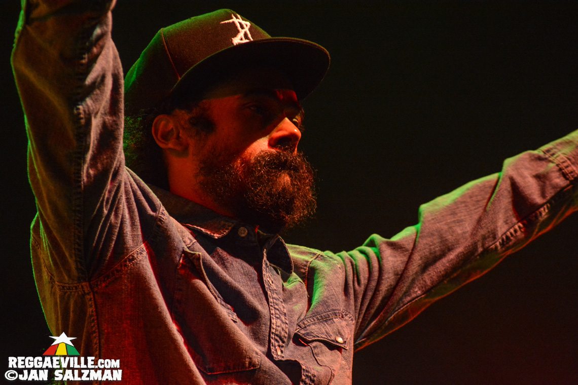 Stephen Marley with Damian & Julian Marley - Acoustic Show