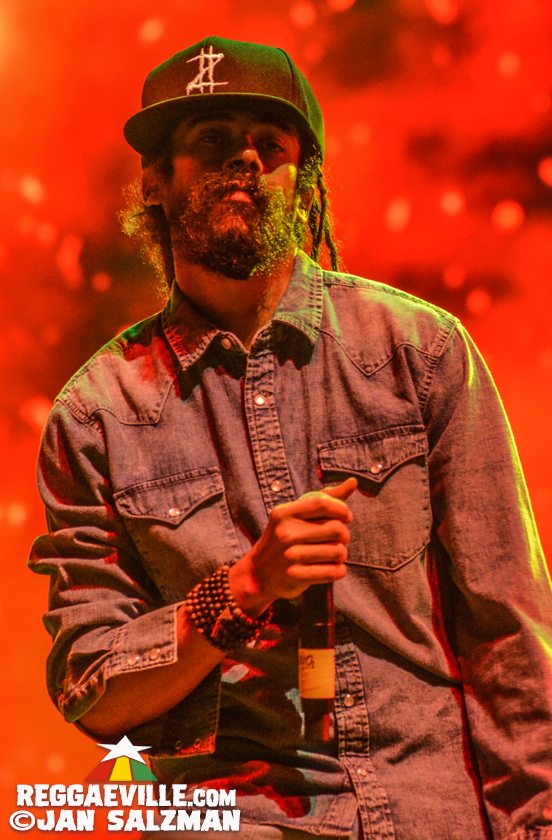 Stephen Marley with Damian & Julian Marley - Acoustic Show