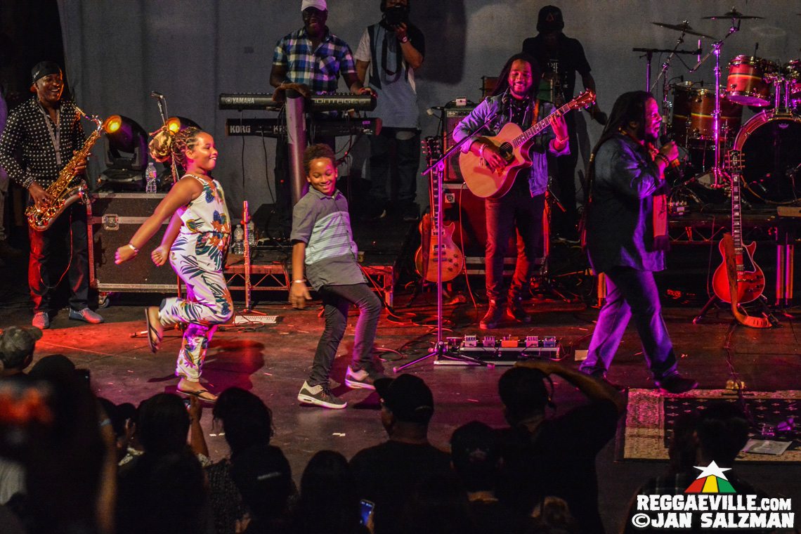 Stephen Marley & Through The Roots