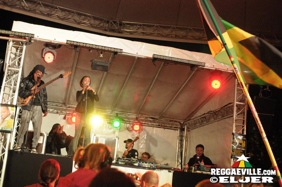 Nattali Rize & Tóke @ Riddim Roots Center - SummerJam 2017