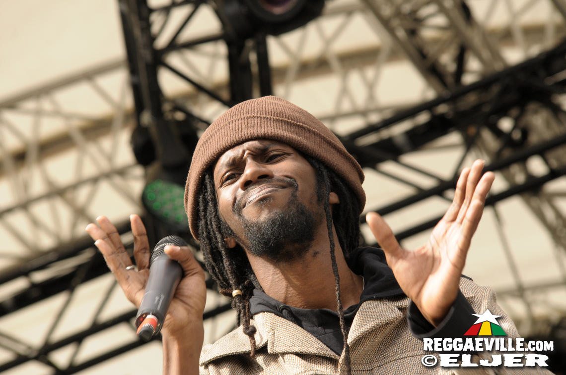 Runkus, Nattali Rize, Volodia & Jugglerz @ SummerJam 2017