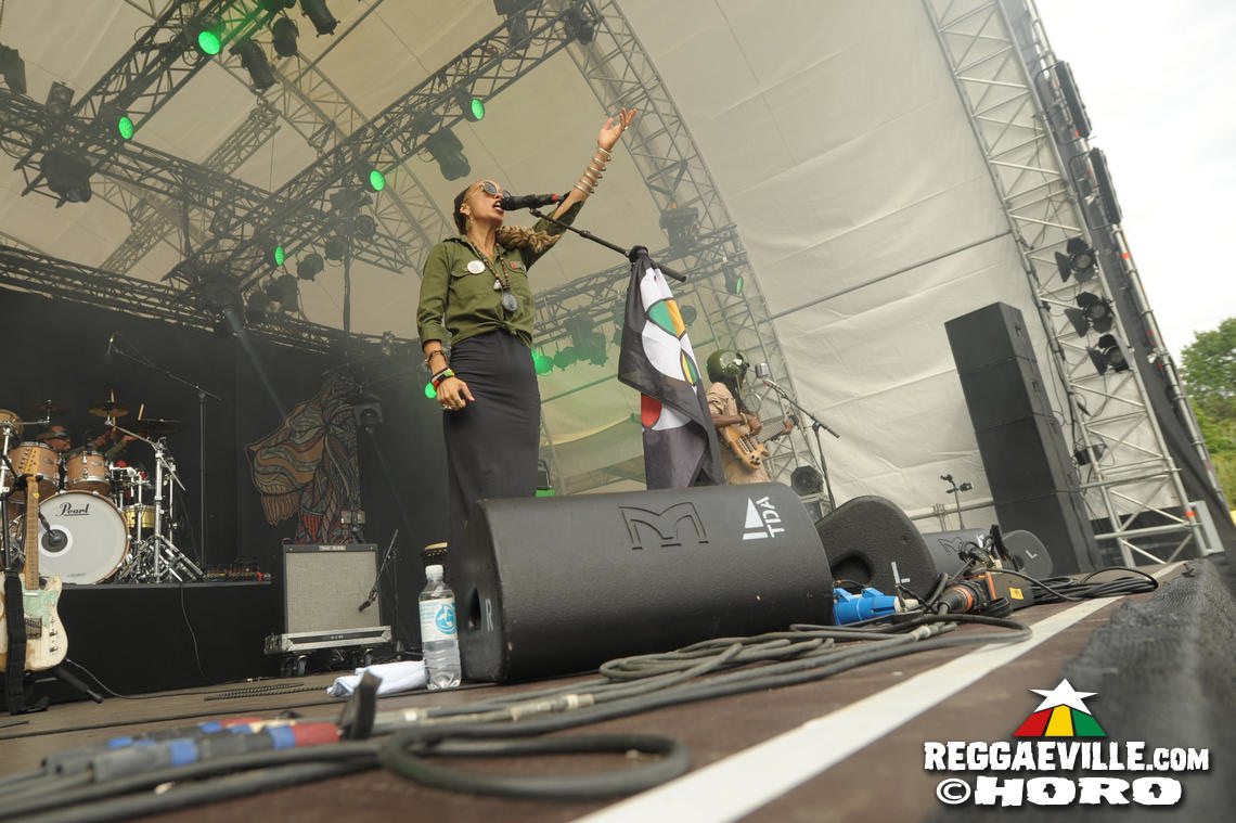 Runkus, Nattali Rize, Volodia & Jugglerz @ SummerJam 2017