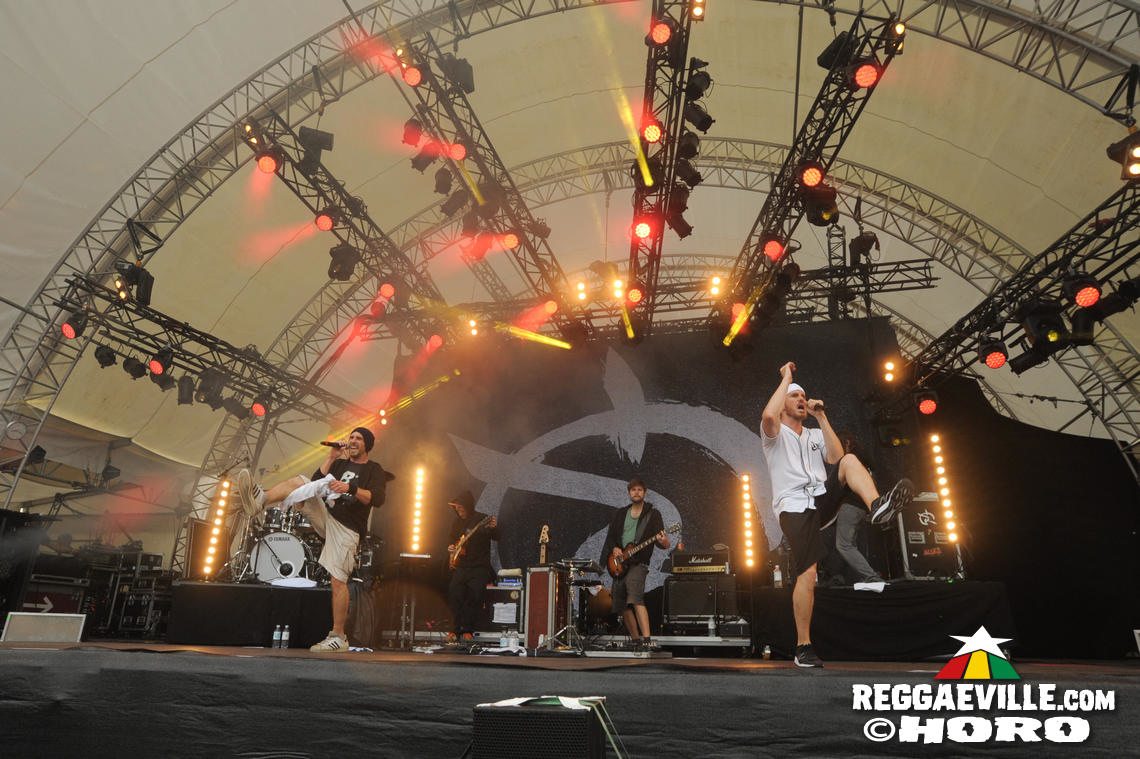 Irie Revoltes, Jahcoustix & DUB FX @ SummerJam 2017