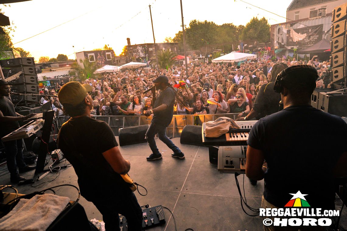 Tarrus Riley & Rude Reminders