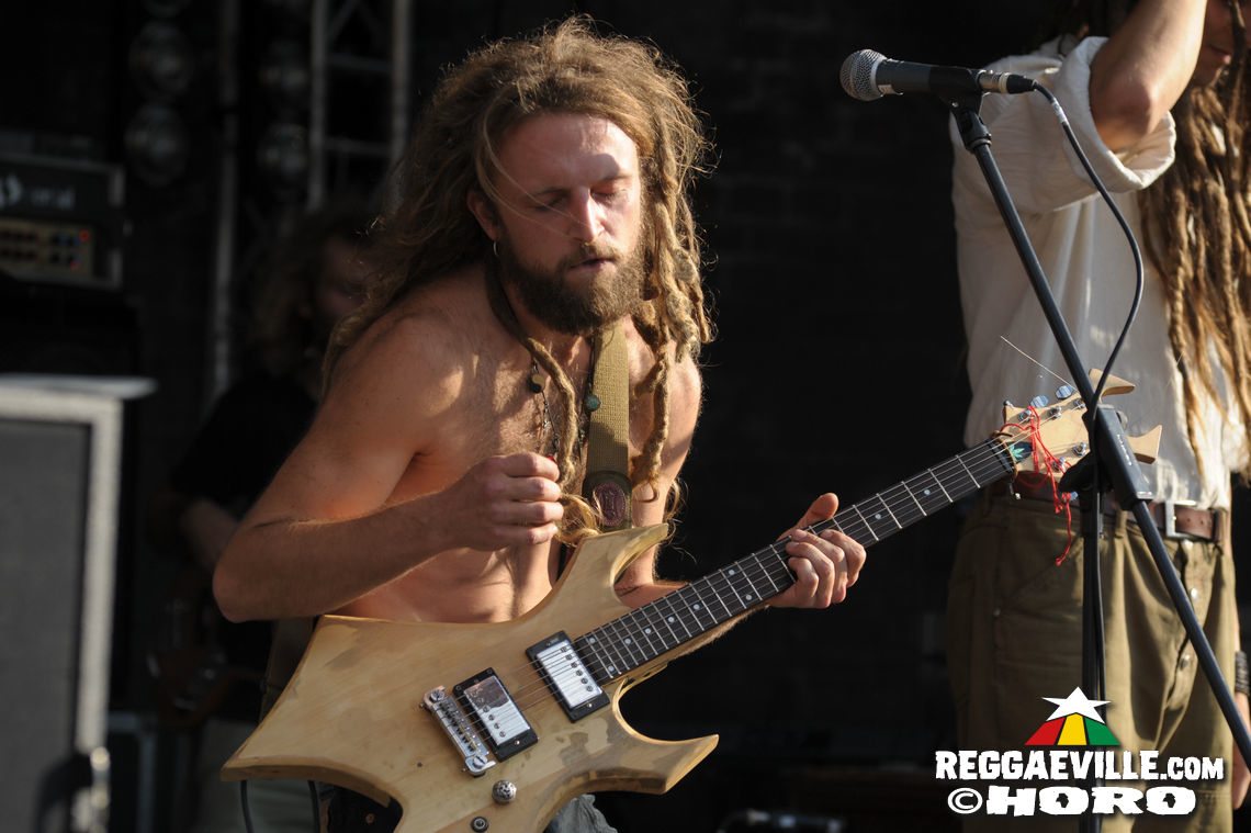 Tarrus Riley & Rude Reminders