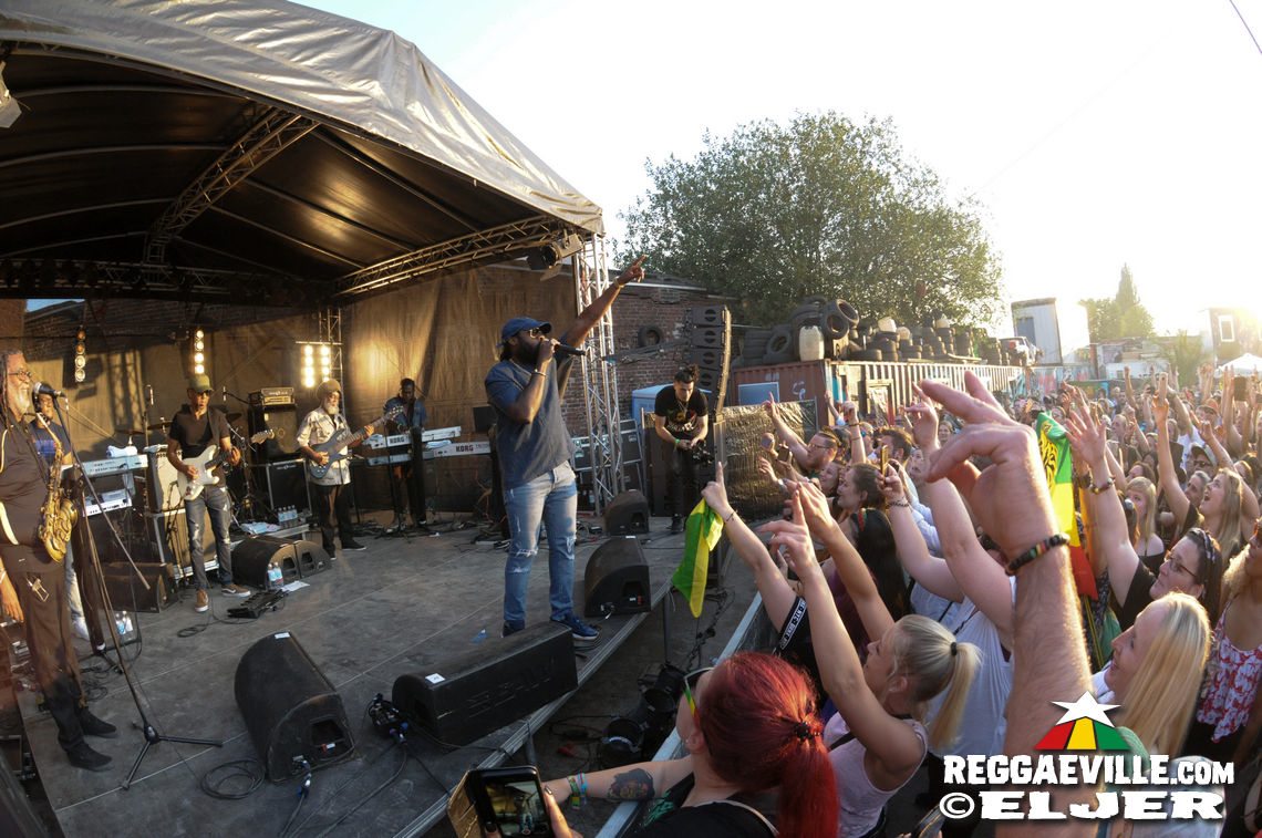 Tarrus Riley & Rude Reminders