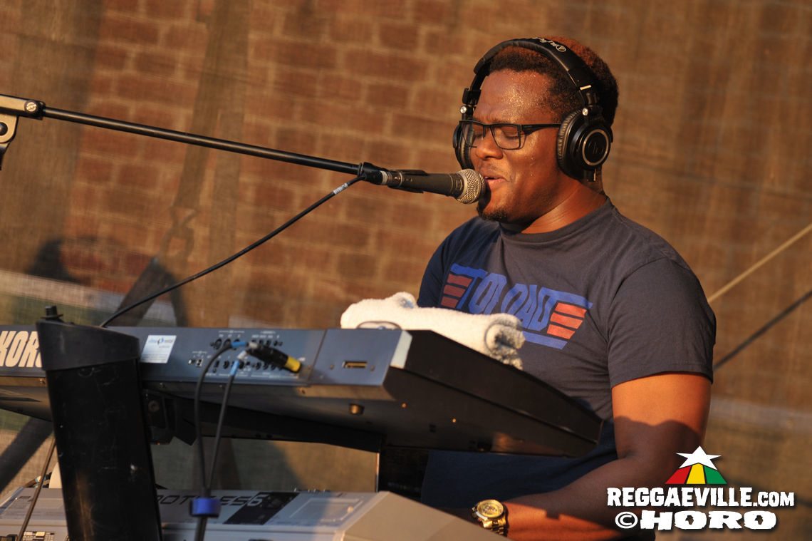 Tarrus Riley & Rude Reminders