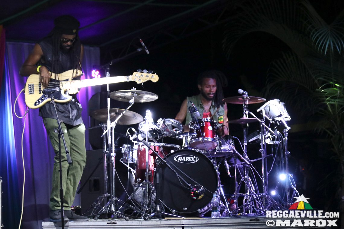 Koffee, Koro Fyah, Eesah, Irie Souljah & Notis Heavyweight Rockaz