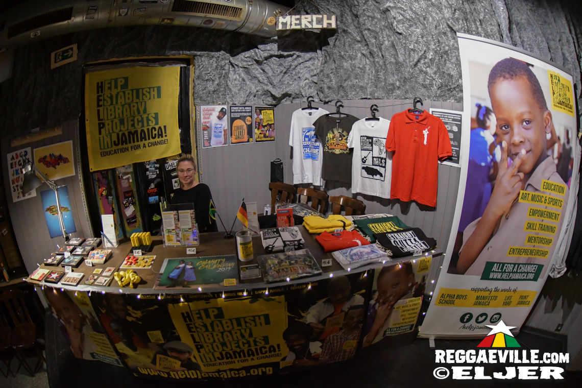 Denham Smith, Treesha, Vanessa Veldhuis & Sevad