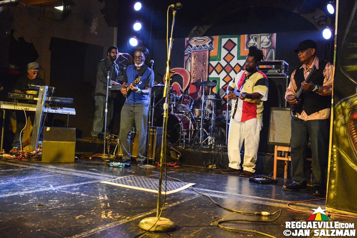 Israel Vibration, Pato Banton and more... @ Tribute To The Legends 2017