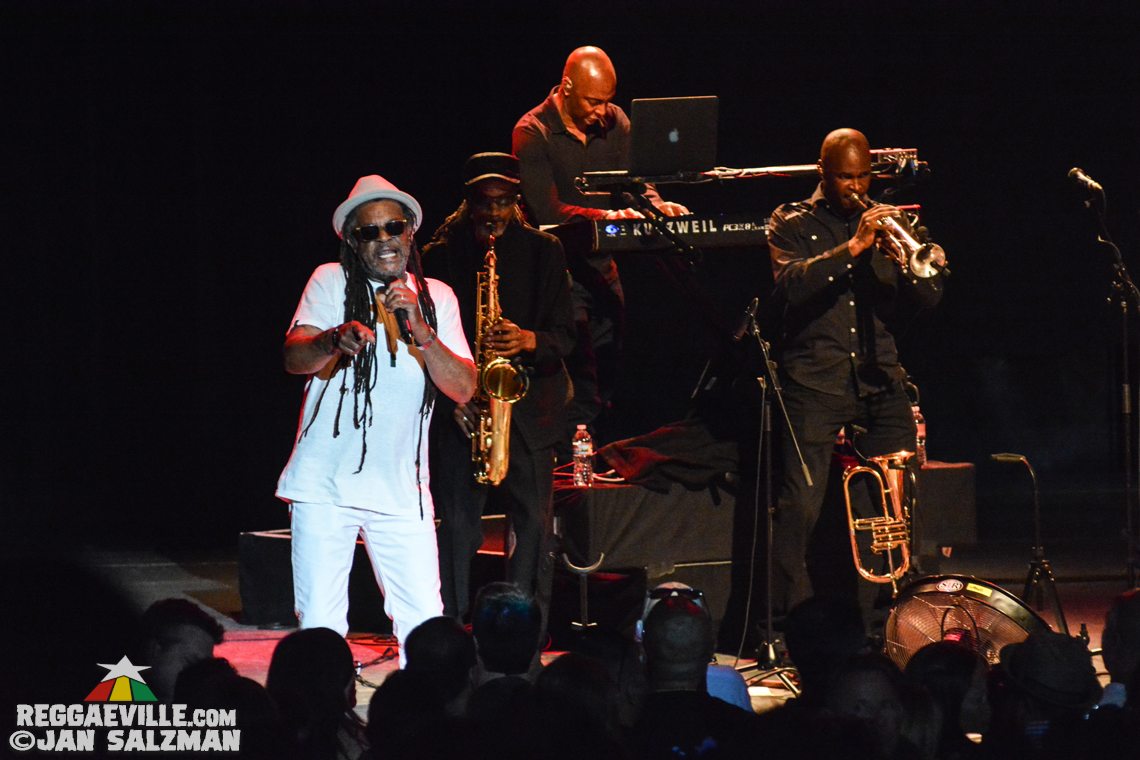 UB40 & Matisyahu in Los Angeles, CA @ Greek Theatre